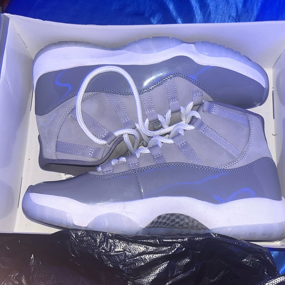 Cool greys Jordan 11